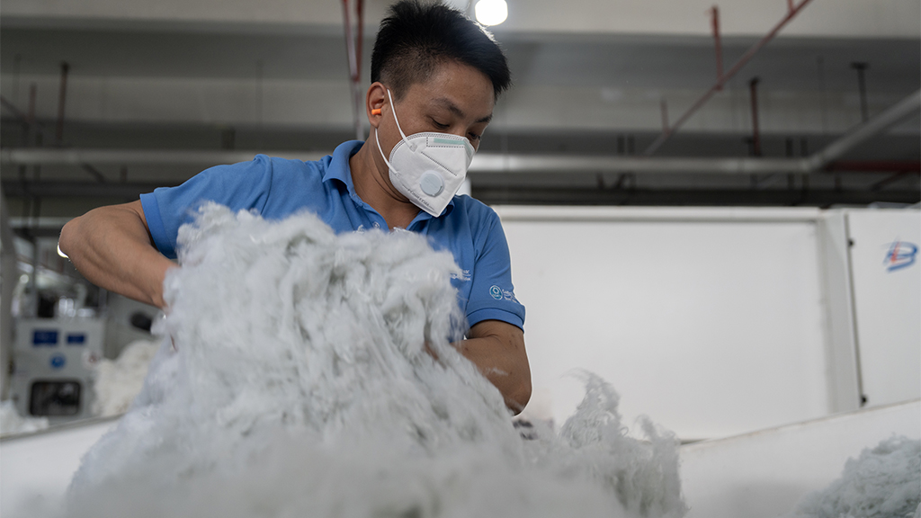 Coats Dongguan Employee